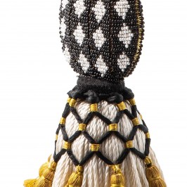Кисть декоративная beaded pineapple 35763-021